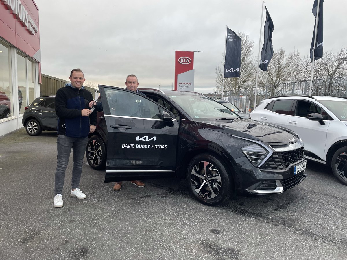 Kilkenny Senior hurler, Padraig Walsh picked up his new Kia model Sportage K3 yesterday. Padraig had been our Kia brand ambassador since 2015. 
We wish Padraig &amp; the Kilkenny team all the best for 2022 👍🏻
<a href="/KilkennyCLG/">Kilkenny GAA</a> <a href="/kia_ireland/">Kia Ireland</a> <a href="/PadraigWalsh92/">Padraig Walsh</a> <a href="/TullaroanHurlin/">Tullaroan GAA</a>