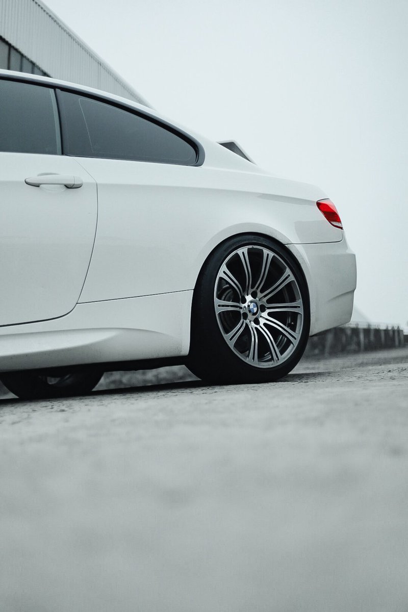 samirmk6_'s tweet photo. Shooting models are amazing and fun, but I’ve missed shooting cars so much. It’s what started my photography journey. Here’s some shots of Jason’s E92. 😮💨
#curatedimagery #automotivephotography #ishootwithorms #canonza #capestance #cfw https://t.co/rsEYOllcsZ
