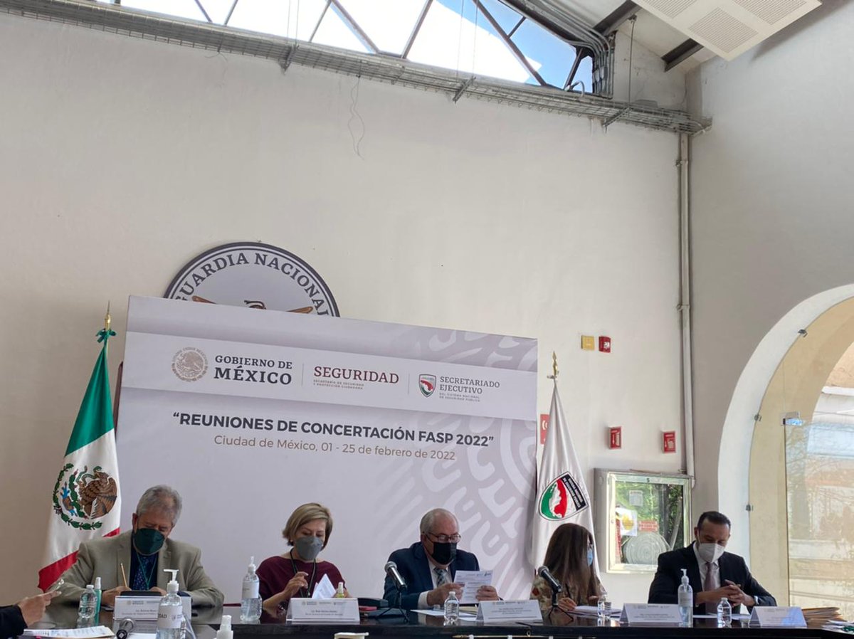 Esta mañana asistí a la reunión de Concertación FASP 2022, encabezada por el titular del <a href="/sesnsp/">SESNSP</a>, Prof. <a href="/LeonelCotaM/">Leonel Cota Montaño</a>, donde se gestiona el presupuesto para continuar con los proyectos de seguridad y procuración de justicia para #Durango.
