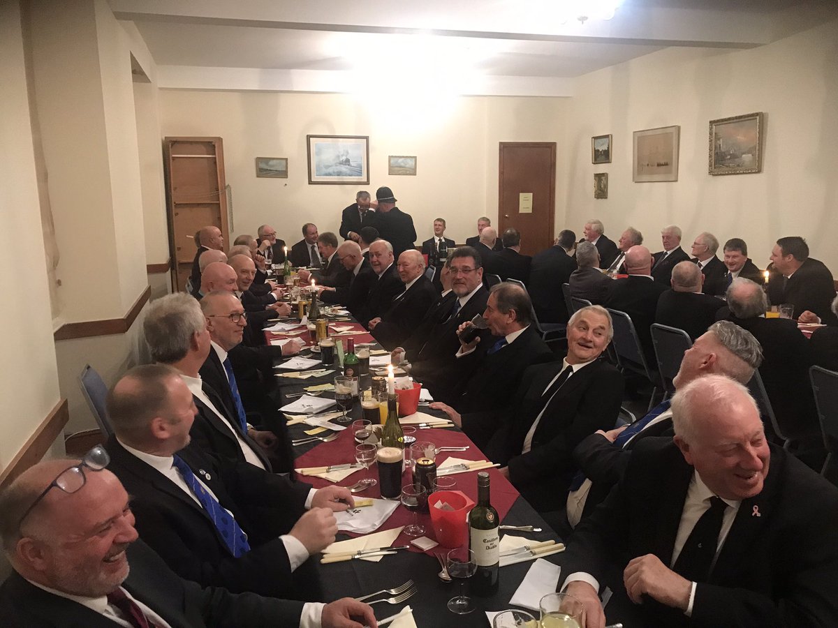 7354Lodge's tweet photo. Great banter and meeting friends old and new at Wenning Lodge Olde England night. It’s a full house here https://t.co/v97eLIVPL1