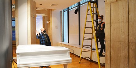 KaufmanMusicNYC's tweet photo. Our tech crew is getting everything ready for the 2022 #MusicalStorefronts pop-up performances! First up: @HarlemQuartet & jazz vocalist @gstravelli with keyboardist/composer @arthirahara & bassist Pat O’Leary. Come find us on Broadway @ W. 62nd St.! https://t.co/F51Nv4NwcG https://t.co/qqWm08puDi