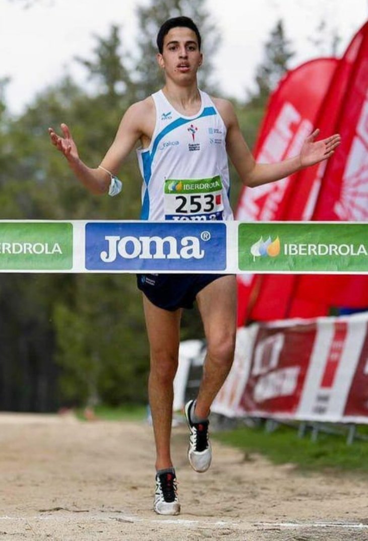 GonzaloMSC's tweet photo. El Medhi al Nabaoui lleva 12 años en A Estrada, compite con Galicia y aquí si es campeón gallego. Injusticia total si no es español en 24 horas... https://t.co/GyFdLZTuiR