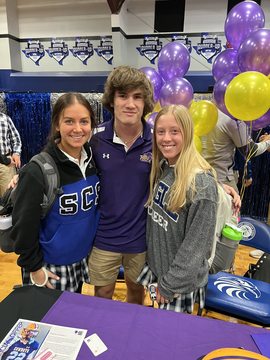 That was awesome. #NSD <a href="/FlowersJeromy/">jeromy flowers</a> <a href="/76kharrison/">Coach Kyle Harrison</a> <a href="/coachwilkerson/">Zach Wilkerson</a> <a href="/BurlesonHSU/">Burleson</a> <a href="/HSUCowboys/">Hardin-Simmons Cowboy Football</a> <a href="/HSUAthletics/">HSU Athletics</a> <a href="/SCSEaglesFB/">SCSFB</a>