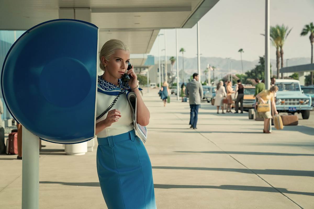 bestofgilpin's tweet photo. Betty Gilpin as Mo Dean #Gaslit.
The show premieres on April 24th at 9/8c on STARZ. https://t.co/FooZ5EgCme