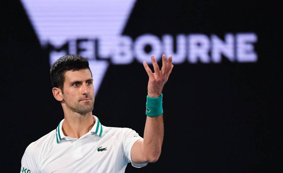 RADARSPORTS1075's tweet photo. ¡Tanto para eso!

@DjokerNole después de una novela por fin se pondrá la vacuna. Su posición como número 1 del mundo se empieza a tambalear y por ello tiene que volver a la actividad, así es que el Serbio se vacunará contra el Covid-19
@RADARSPORTS1075 https://t.co/b43FjChcJm