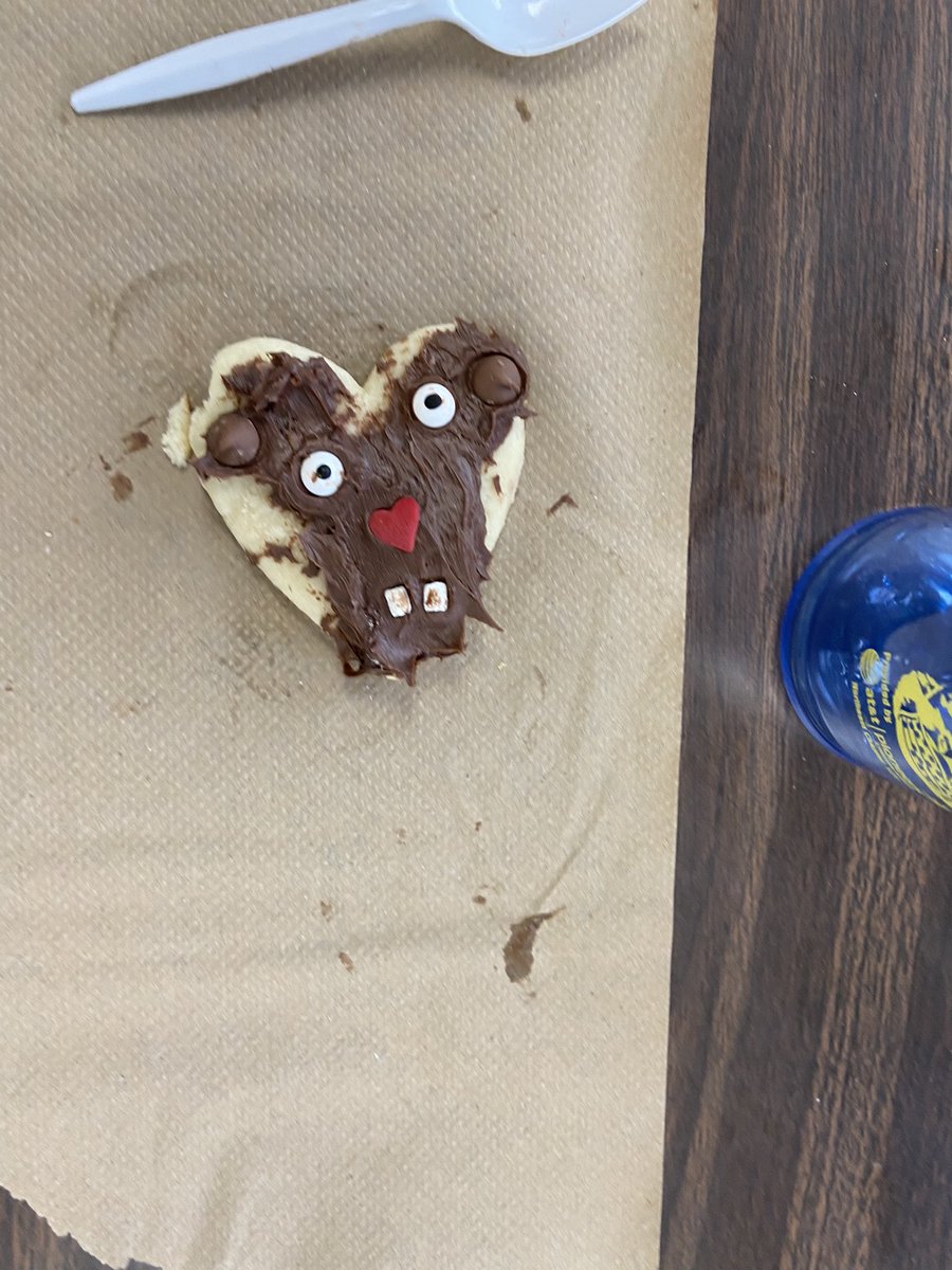 Since the groundhog saw his shadow…..we decided to make a yummy snack! Aren’t our groundhogs cute?