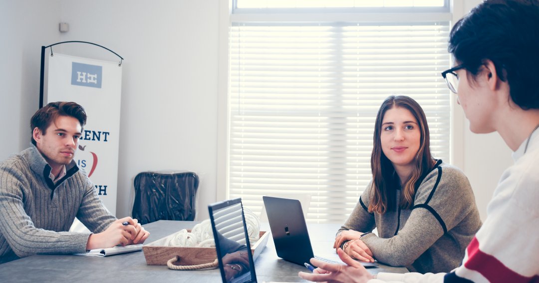 Your daily habits can have an impact your long-term career success. Check out this article by <a href="/careercast/">CareerCast</a> to learn more and advance your career:

ow.ly/X1j850HCWzN