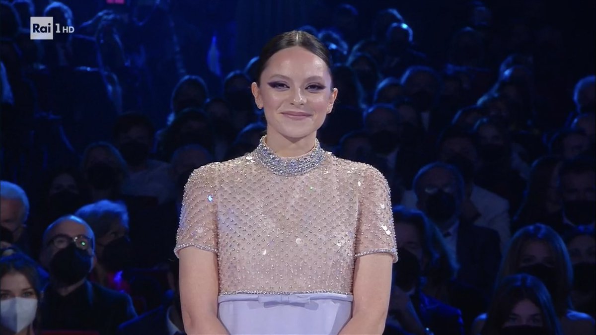 camisalisxx's tweet photo. che power duo raga CHE POWER DUO #festivaldisanremo2022 #Sanremo2022 https://t.co/hUJAUXjRR7