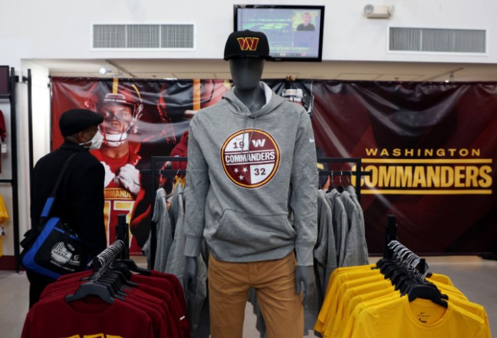 GeekTech_Swag's tweet image. Sometimes a rebrand is good for any company.  It brings the hope of a new beginning - and keeps old customers engaged.  #marketing #branding #commanders