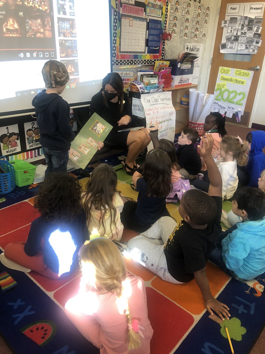 Nicole Hayes tweet media