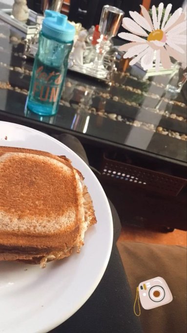 My little dinner &hearts;️&hearts;️ https://t.co/T8i9eBAUZ7<a href="/tag/models"class="tags"><span>#models</span></a><a href="/tag/fitnessmodel"class="tags"><span>#fitnessmodel</span></a><a href="/tag/bikini"class="tags"><span>#bikini</span></a><a href="/tag/eyes"class="tags"><span>#eyes</span></a><a href="/tag/abs"class="tags"><span>#abs</span></a><a href="/tag/body"class="tags"><span>#body</span></a>