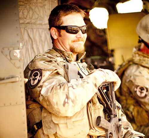 RCosta_2012's tweet photo. CHRIS KYLE - ELRRO - THE LEGEND
April 8, 1974 - February 2, 2013
Thanks for your service!
May the Lord bless you &amp; your family for your making the ultimate sacrifice!
#kyle #ChrisKyle #TheLegend #RIP #FromDustToDust #TheRealSheepDog
1/3 (THREAD) https://t.co/qJLghgEGG7