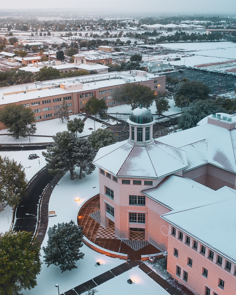 Due to weather conditions, the N.M.S.U. main campus and D.A.C.C. campuses will delay opening on Thursday February 3, 2022 until 11:00 A.M. This includes students and non-essential personnel.  As information becomes available, details will be posted at NMSU.EDU.