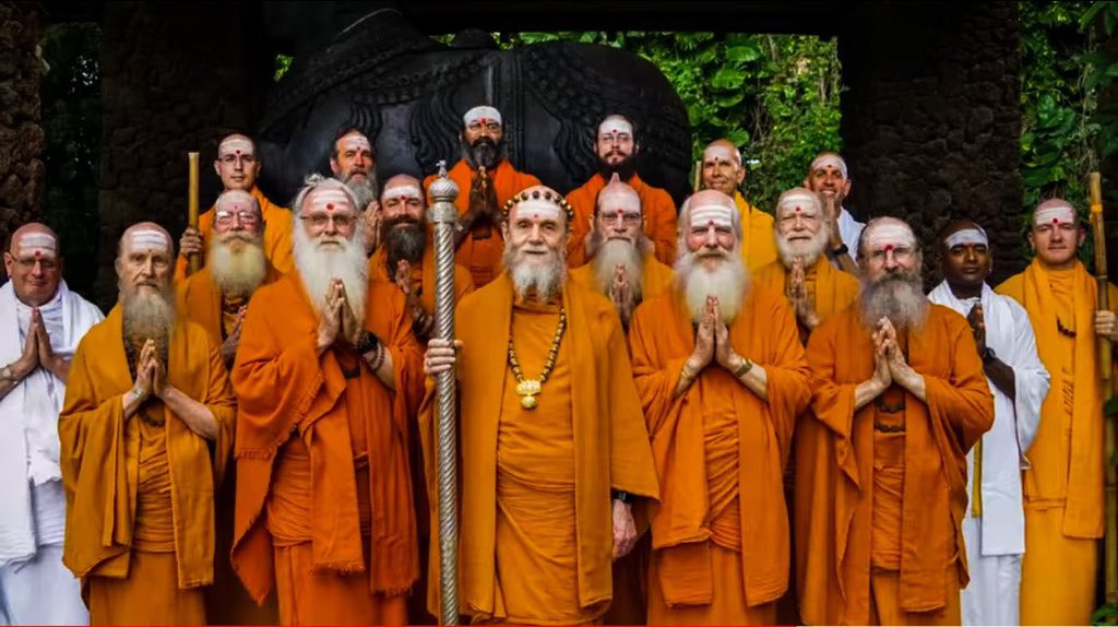 IndiaTales7's tweet image. The future belongs to those who stand up for Dharma..!