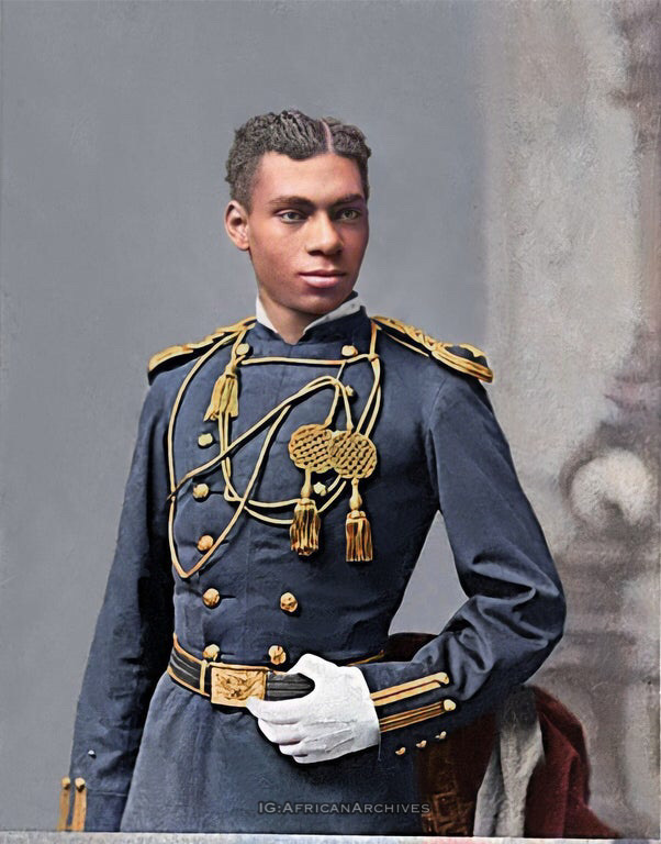 AfricanArchives's tweet photo. Henry Ossian Flipper, the first African American cadet to graduate from the United States Military Academy at West Point in 1877.  He was also the first Black man to be commissioned in the Army, he led buffalo soldiers of the 10th Cavalry. https://t.co/no4e6gO2qf
