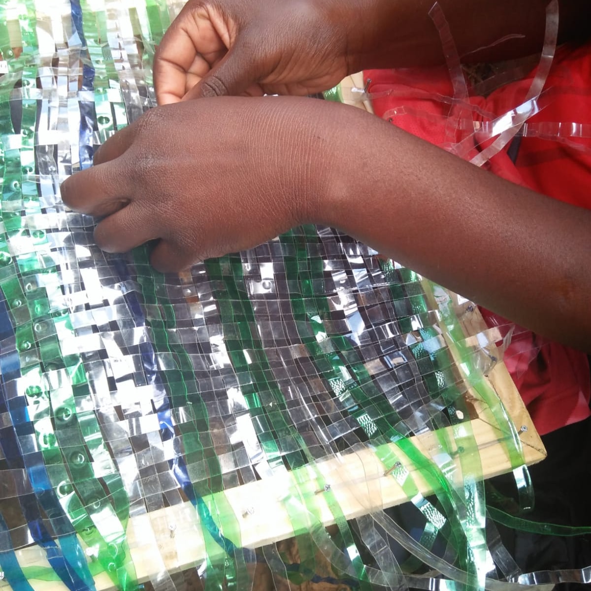 mazingirayetu's tweet photo. We are addressing plastic waste pollution through upcycling of #PET bottles to make items like fruit holders, baskets & carpets for sale.
#circulareconomy
#MARPLASTICCs
#Takanipato
@Eco_cynthia @IUCN_Plastics @pmanyara @DavidMutigak @MazingiraM @dw_environment @Wjenvironmenta1 https://t.co/PyGB2jlW18