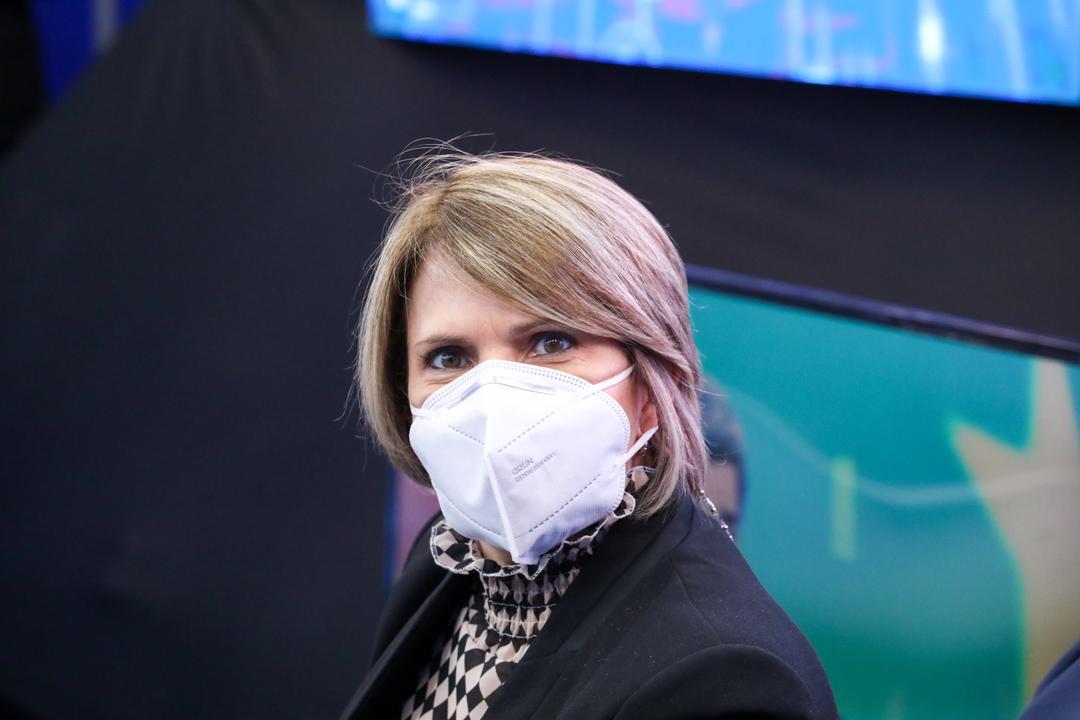 NicolasMaduro's tweet photo. Mediante la reciente Ley aprobada en la Asamblea Nacional creamos el “Fondo Nacional de Emprendimiento” y designé como Presidenta de este órgano a la Ingeniera Maryury Bargiela, una mujer de gran capacidad que apoyará a las y los emprendedores para impulsar la economía del país. https://t.co/4NSiM4kXCO