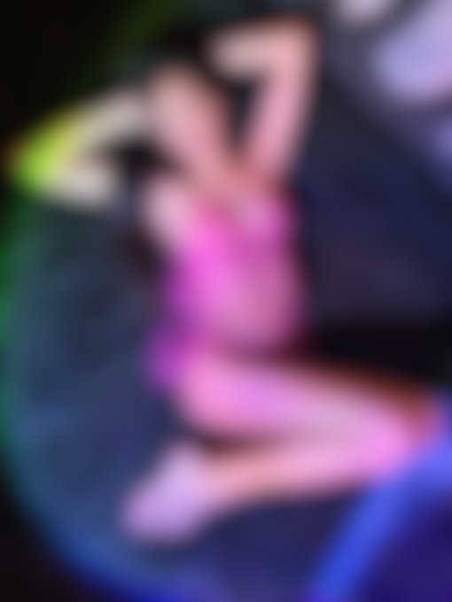Sign up to my Modelhub Fan Club to see this brand-new exclusive photo: https://t.co/IonAl7BPJG https://t