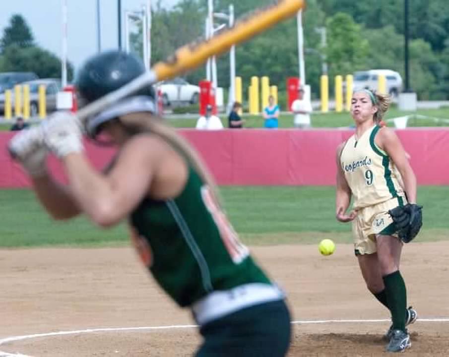 Haley_McL9's tweet photo. Sports have given me some of the best life experiences, lessons, friendships, opportunities, and now a way to give back to my community as a coach! #NationalGirlsAndWomenInSportsDay ππ₯ #HML #CalU4Life https://t.co/yf3sXcVDMA