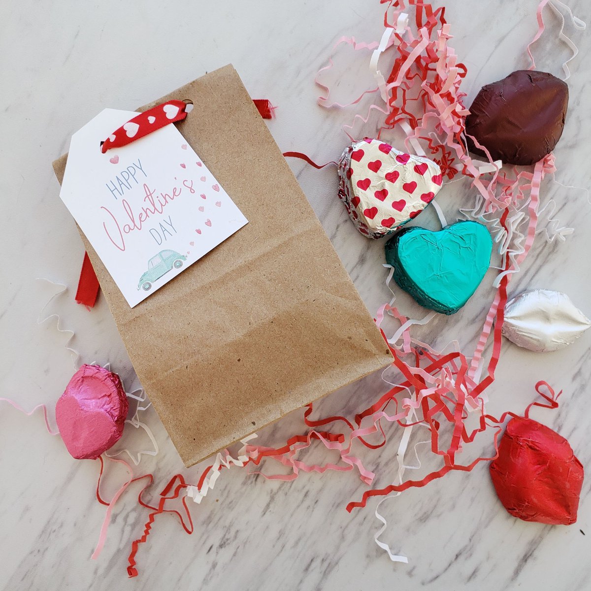 SweetVUtah's tweet image. Quote tweet this post and tag your Valentine to let them know you need some Sweet V Chocolates for Valentine's Day! #veganvalentines #veganchocolates #crueltyfreechocolates sweetvchocolates.com