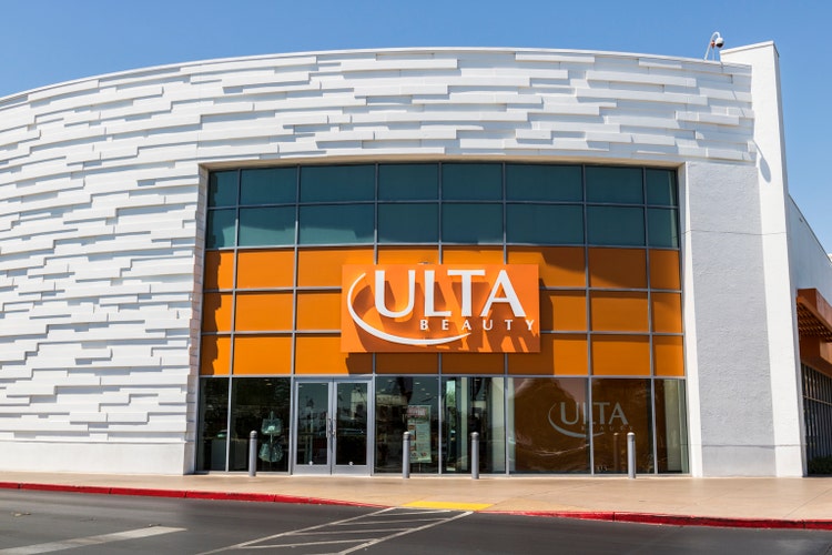 Ulta Beauty: A Good-Looking Prospect For Your Portfolio - Seeking Alpha https://t.co/Rj8fUauIEY https://t.co/kdcCmGAa1Z