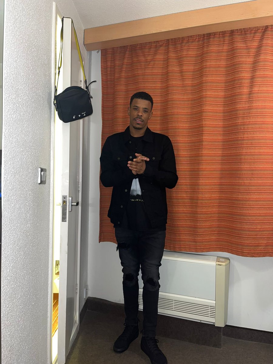 GeeGreatness's tweet photo. Birmingham was litty🥂 https://t.co/1P80j3eUU3