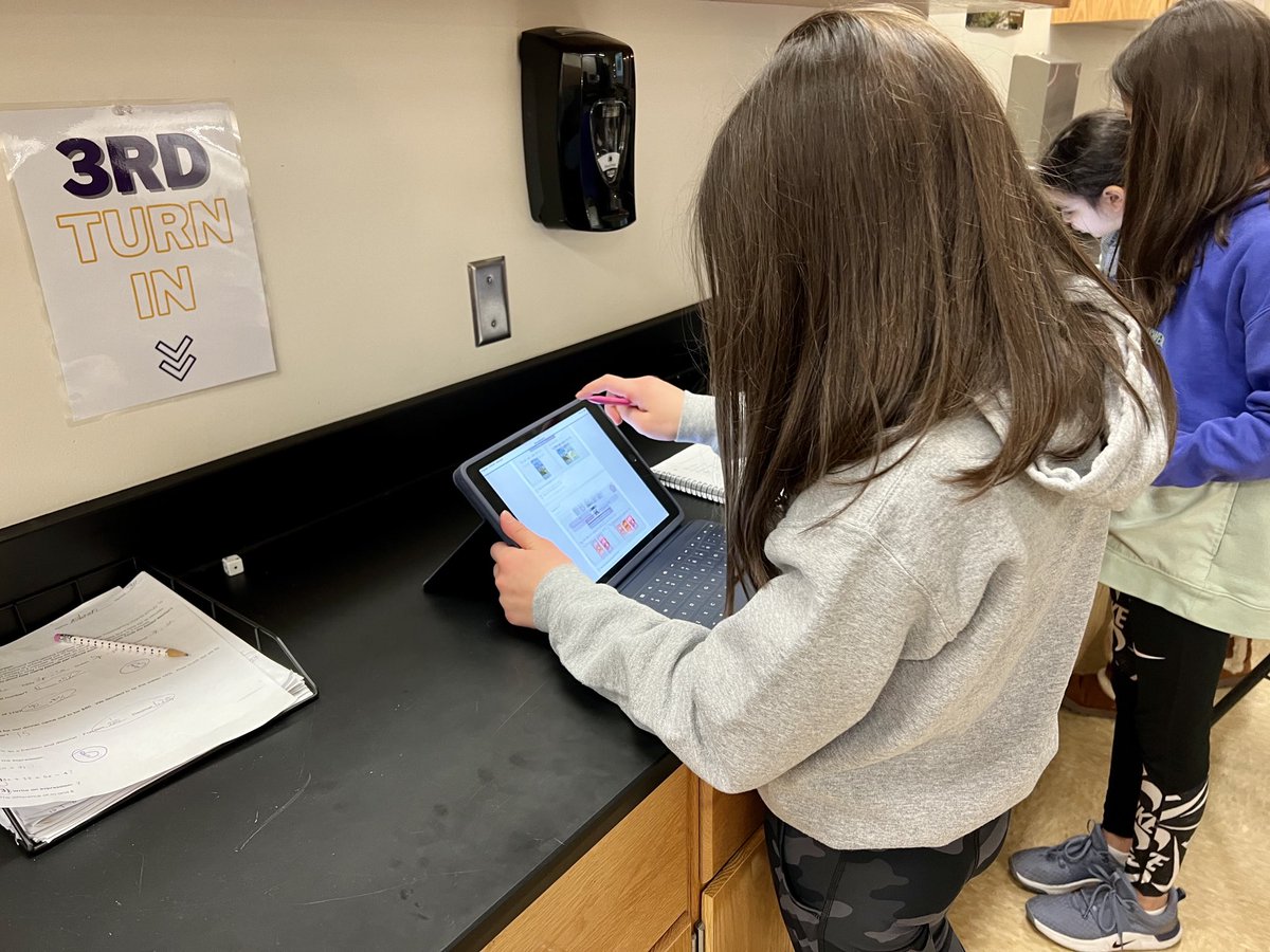 degroote44's tweet photo. Station rotations with one of my favorite activities - shopping! Ok, really it was finding the unit rate… But, our Would You Rather game to find the best deal made it extra fun! 😉 #SMSWaukee #Mathchat #WauktheTalk https://t.co/MsLPFC4F38