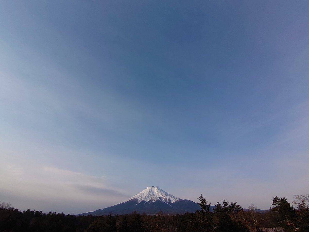 2022/2/3 今朝の富士山 曇天 節分の朝 👹 気温 -8度