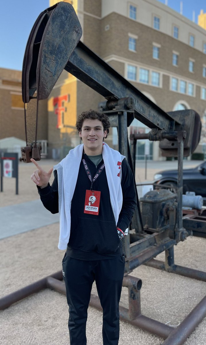 jacksabine1's tweet photo. Honored for the offer &amp; stoked at the opportunity 💯% Red Raider!! ⚫️🔴 806🙏@JoeyMcGuireTTU @TTU_EJones @COACH__LOCK @Coach_Martin34 @CoachKennyPerry @ZKittley @CoachScales_ @FlxAtx @TXPrivateFBGuy @TXPSPodcast @SMCA_Athletics @TAPPSbiz @TexasTechFB #NSD22 https://t.co/zy9Wk01q3u