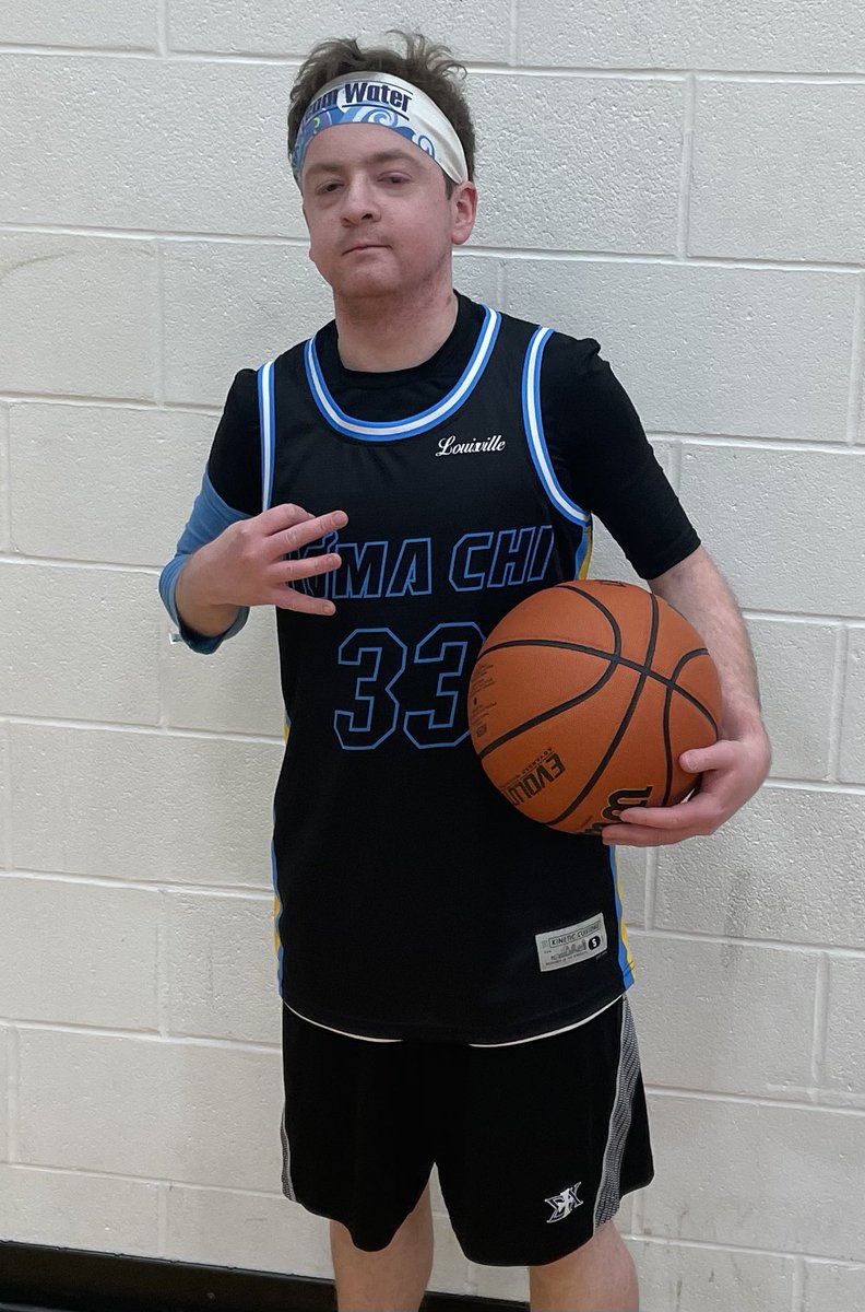 Got the Team Water headband and the PICC line shooting sleeve on because making it rain is in my blood. 

Stat line from the first IM game in 4 years:

3 points 
1/6 from 3
1 assist 
0 rebounds
0 steals 
0 turnovers
0 blocks 

It’s safe to say I’m back in my prime.