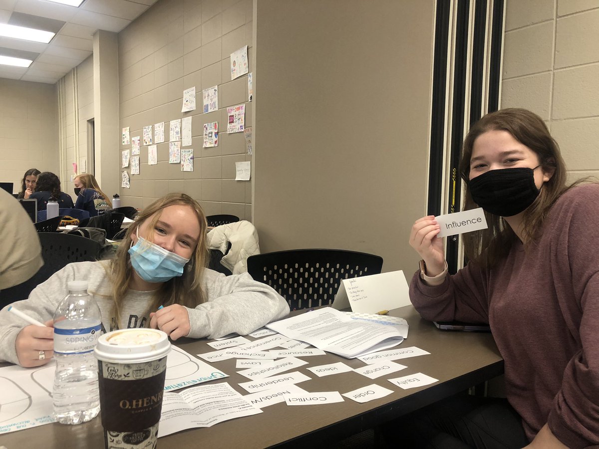 Ms Emily Shabo tweet media