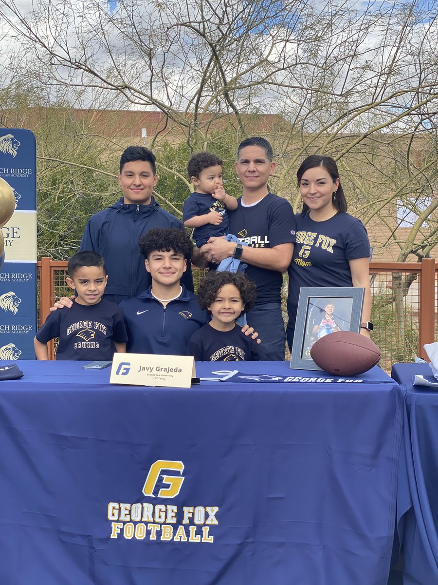 Extremely Blessed to announce my commitment to <a href="/GFUFootball/">GFU Bruin Football</a>  today. I wanted to thank God for his Grace and guidance in my life. Also I would like to thank my parents and brothers for their love and support. Thank you coach <a href="/kentMiddleton5/">kent Middleton</a> <a href="/CoachJerryH/">Coach Harris</a> for your trust in me.🦁🏈