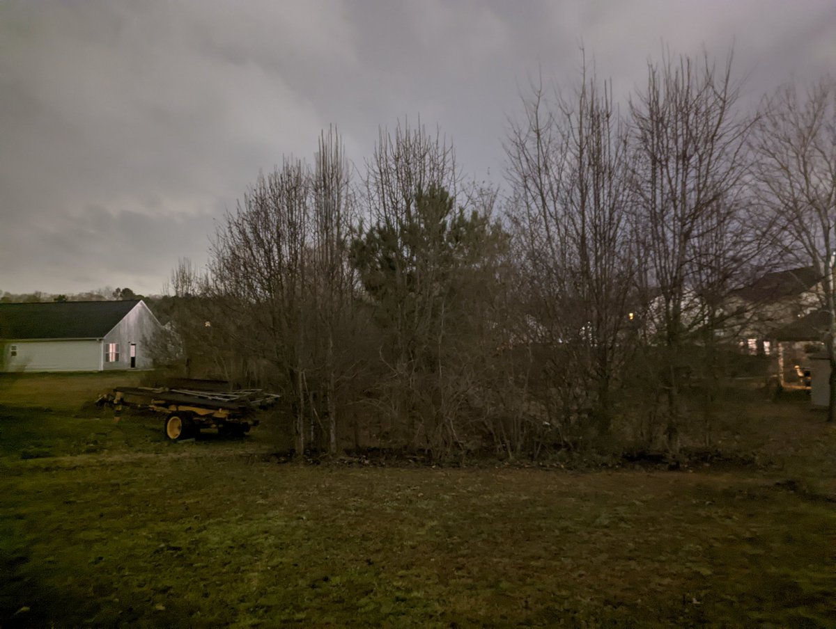 Beautys___Beast's tweet photo. Pictures of the back yard, without #NightSight and with it. I'm really loving my #Pixel6 #MadeWithGoogle #mobilephotography #cellphonephotography
#TeamPixel https://t.co/gDJoDRhPQg