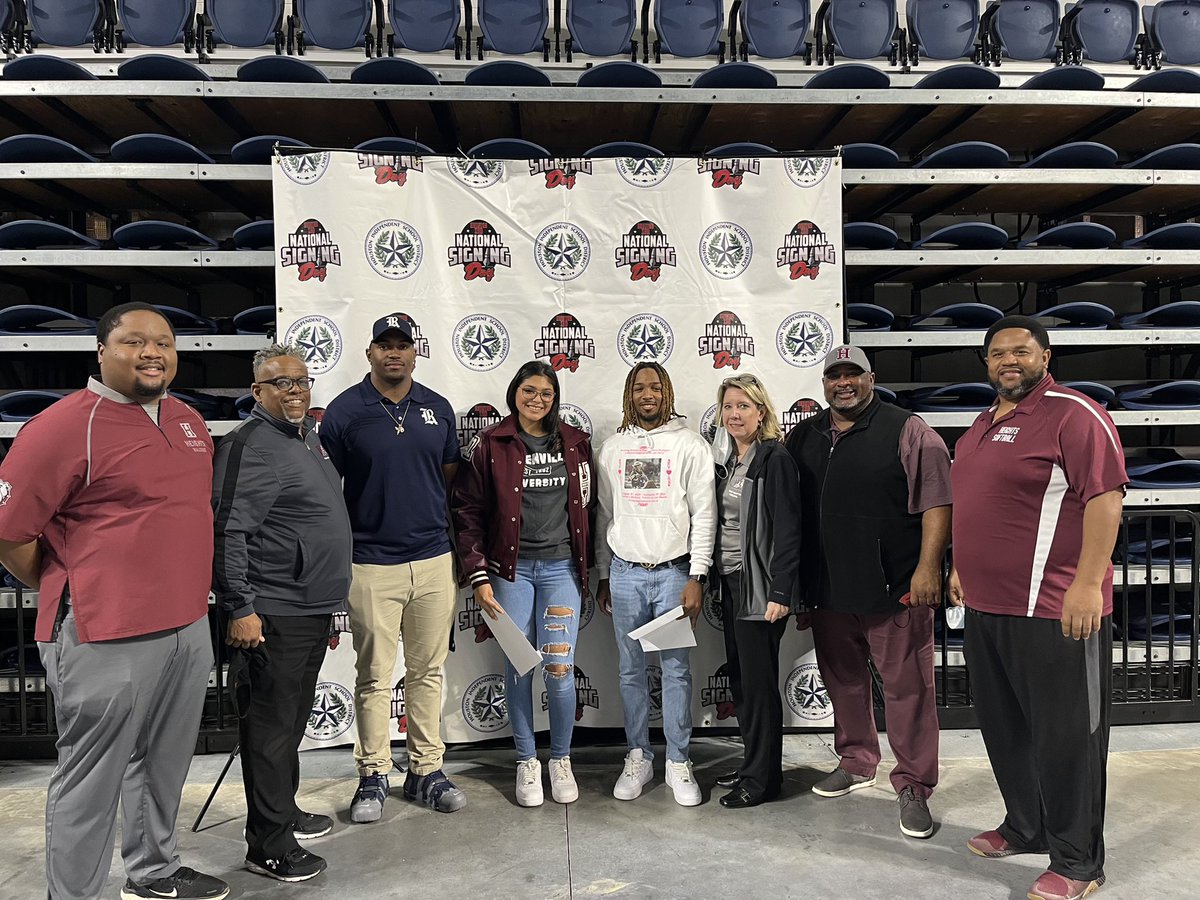 Heights Bulldogs Football tweet media