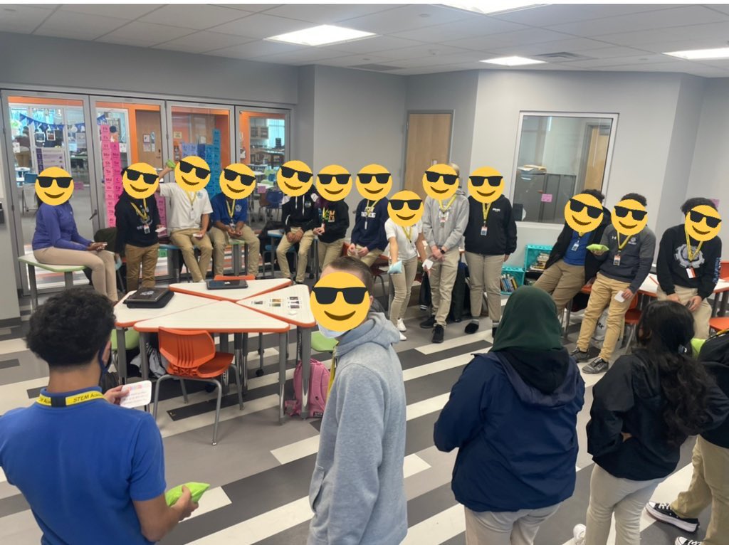 ellengianakis's tweet photo. Got inspired by @FolgerED and tossed some #macbeth lines today to practice for our upcoming skits! 🎭💕 #ncte #nctevillage #ela #folgershakespeare #pctvs #dclstem https://t.co/arUNlpUoKL
