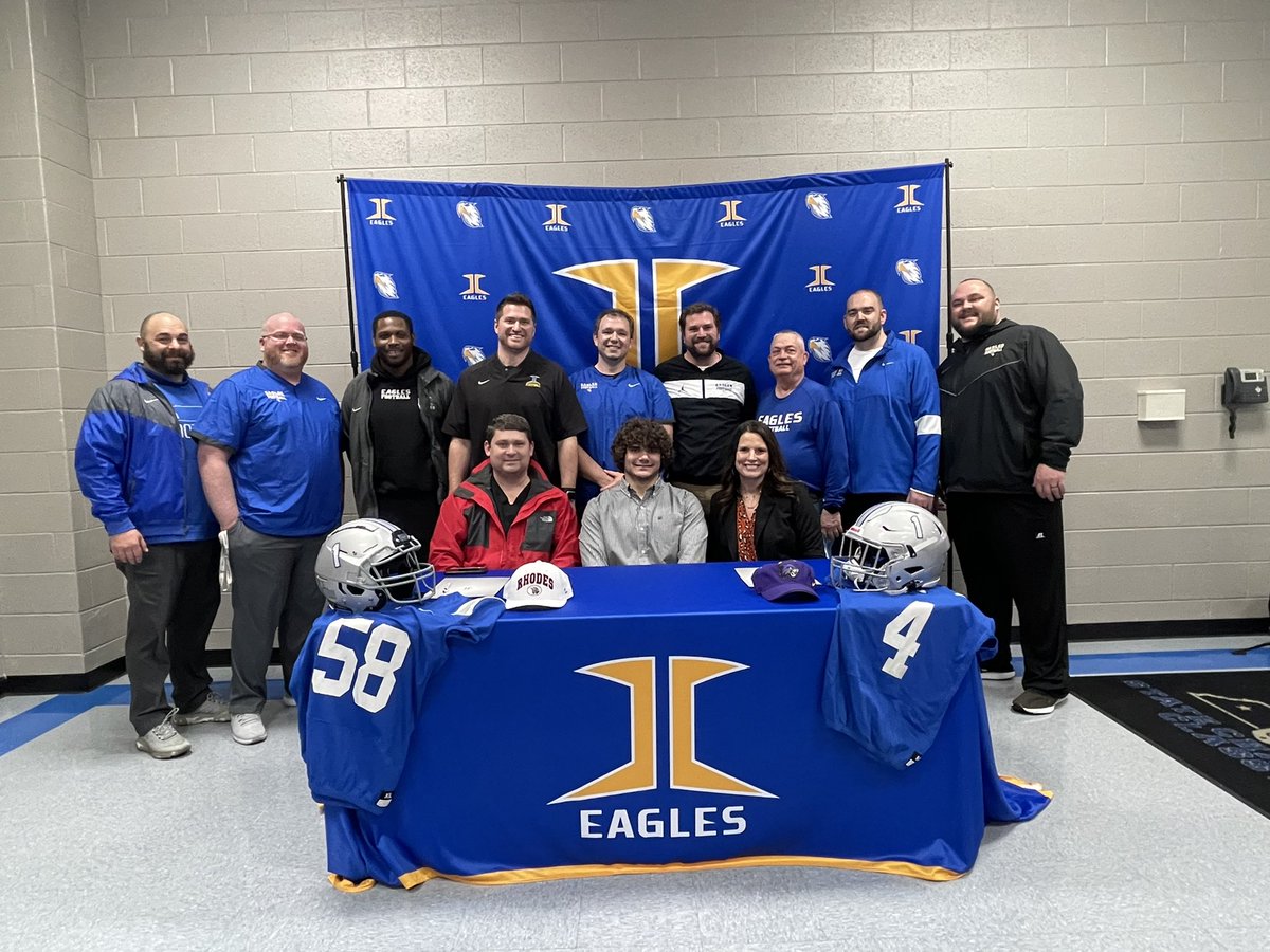 JCEagleFootball's tweet photo. Congratulations to Tacker Nash (Rhodes College) and Walker Rhea (Bethel University) on signing to play football at the next level! https://t.co/jcCr51OKJC