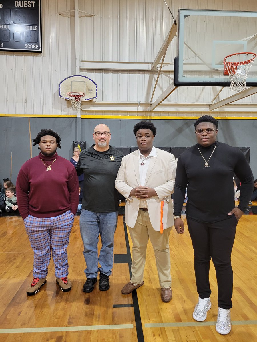 Extremely proud of these three young men. Can't wait to see what their future holds. Was proud to be part of their journey.<a href="/BobbyJr73_/">Bobby</a> <a href="/MCapurs/">Meldon Capurs</a> <a href="/THERayRudolph_/">Coach Ray</a> <a href="/bobbycarr11/">Bobby carr</a>