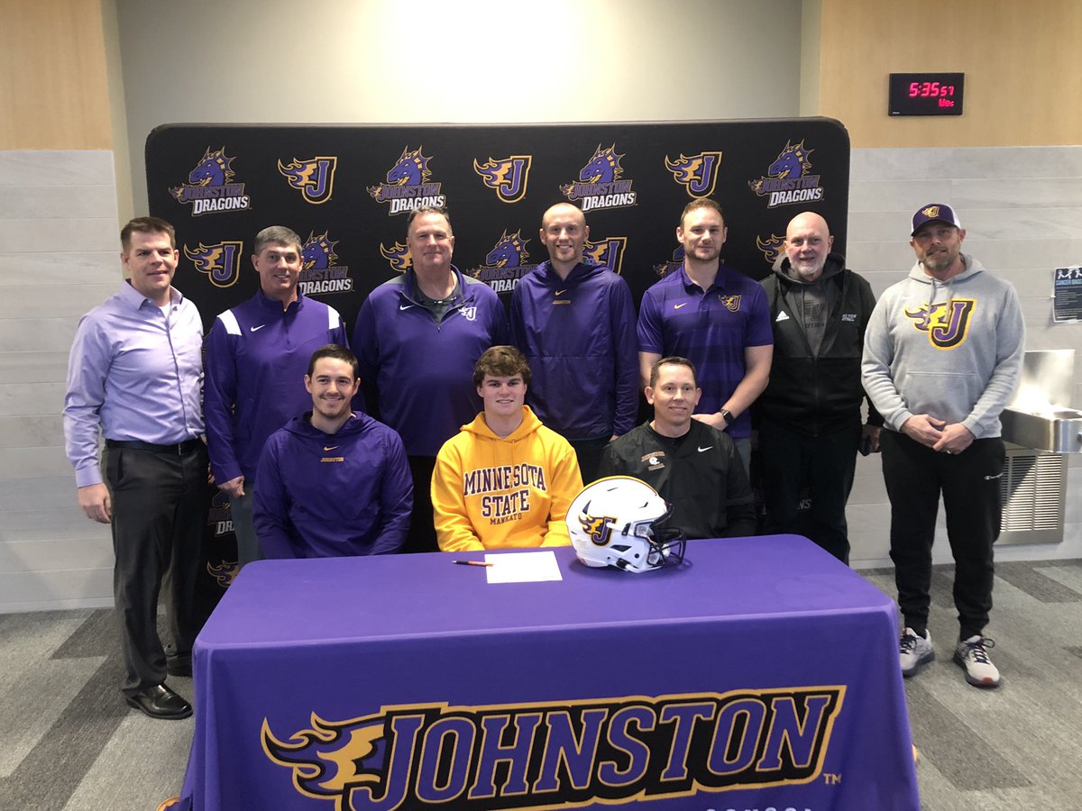 Congratulations to Jack Rutz and his family on continuing his athletic career at Minnesota St Mankato! 

A true cornerstone of our senior class! 

#dragonedge