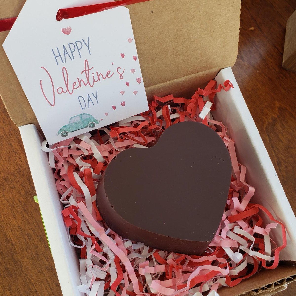 SweetVUtah's tweet image. Trust us, your valentine will be very happy with our jumbo sugar cookie or cookie butter-filled chocolates! They are absolutely mouthwatering. 🤤