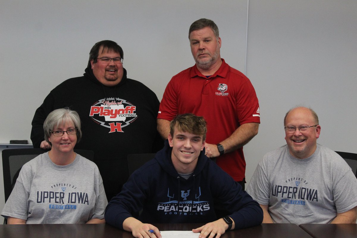 Paul Bowker (@bowkerpaul) on Twitter photo Highland's Connor Grinstead signed a letter-of-intent with Upper Iowa football on National Signing Day Wednesday. A three-time All-District selection, Grinstead is projected as a safety for the Peacocks. Upper Iowa signed a class of 38. <a href="/Highland_CSD/">Highland Schools</a> <a href="/HighlandFb/">Highland Huskies FB</a> <a href="/Upper_Iowa_FB/">Upper Iowa Football</a> Highland's Connor Grinstead signed a letter-of-intent with Upper Iowa football on National Signing Day Wednesday. A three-time All-District selection, Grinstead is projected as a safety for the Peacocks. Upper Iowa signed a class of 38. <a href="/Highland_CSD/">Highland Schools</a> <a href="/HighlandFb/">Highland Huskies FB</a> <a href="/Upper_Iowa_FB/">Upper Iowa Football</a>