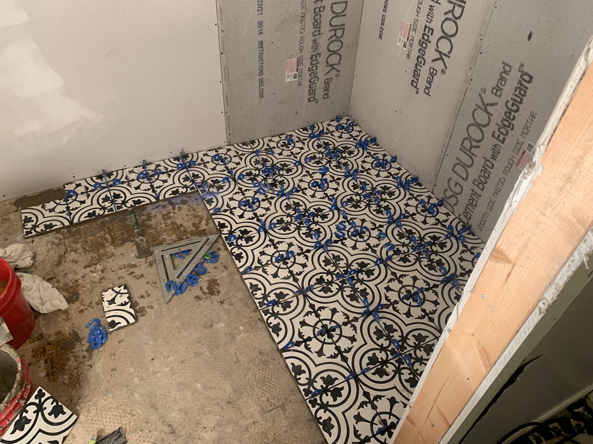 AllenOl57434246's tweet image. Update on this little gem now that the concrete is good to go #tileguy #sidework