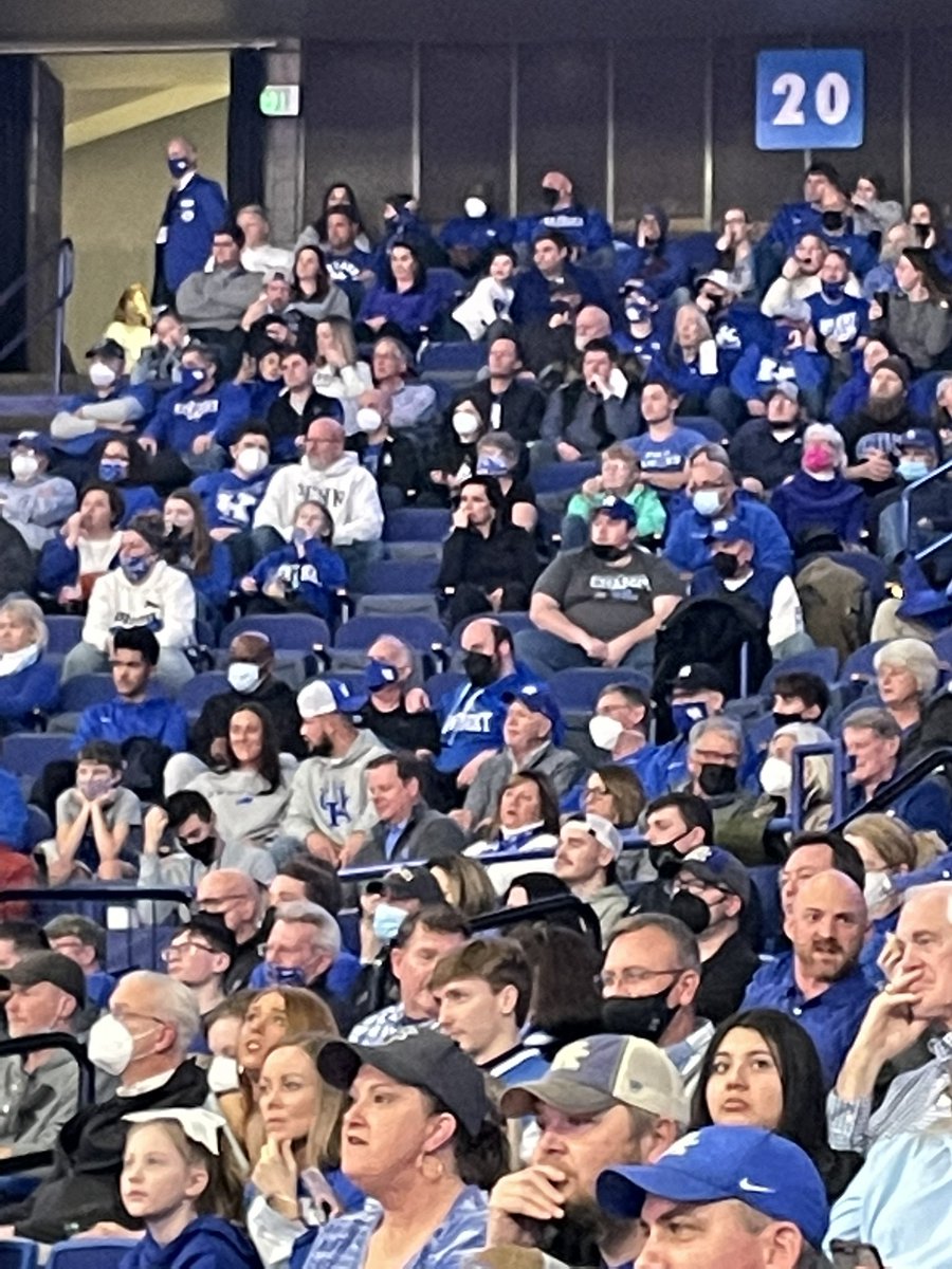 Boyfromthemtns's tweet photo. @ShannonTheDude The Dude has been spotted. https://t.co/Syr8ZHB0tq