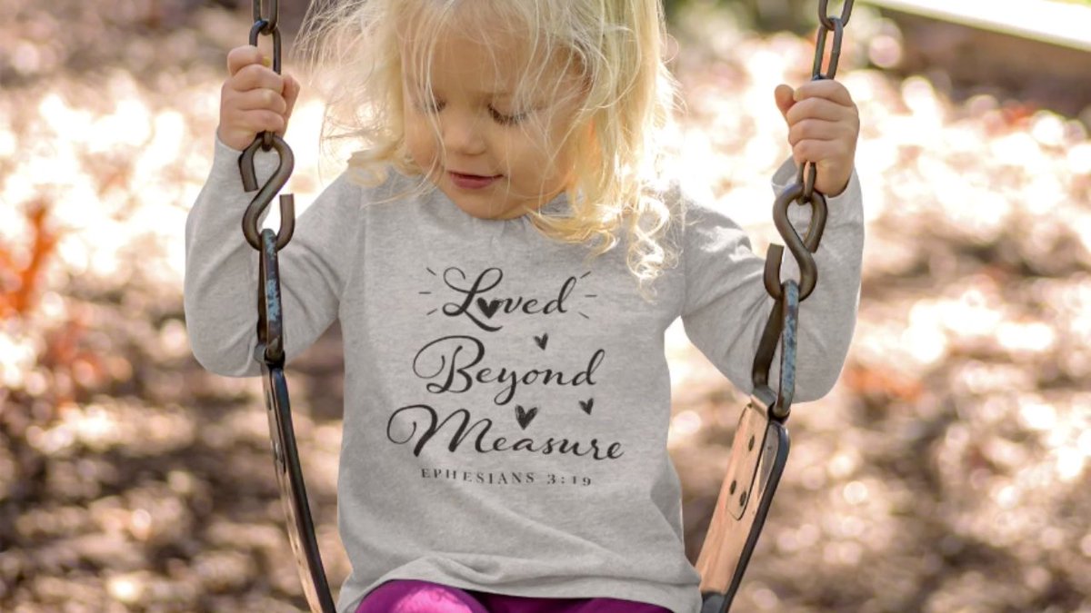 His love is beyond measure! ❤️

'I pray that you will know the love of Christ. His love goes beyond anything we can understand. I pray that you will be filled with God Himself.' - Ephesians 3:19

#christianclothes #LoveGod #followandlike #onsale #christian #FollowJesus #PraiseHim