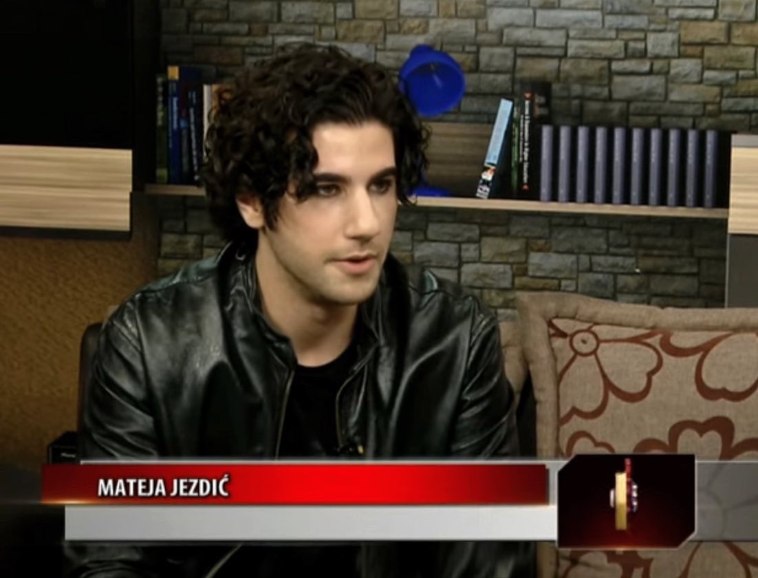 MatejaJezdic's tweet image. What’s this idiot blabbing about?! Everybody’s on TV these days… 🤣
Many thanks to KCN who invited me to be a guest on their channel and talk about my debut album Time Station 🎶 #matejajezdic #timestation #newmusic #debutalbum