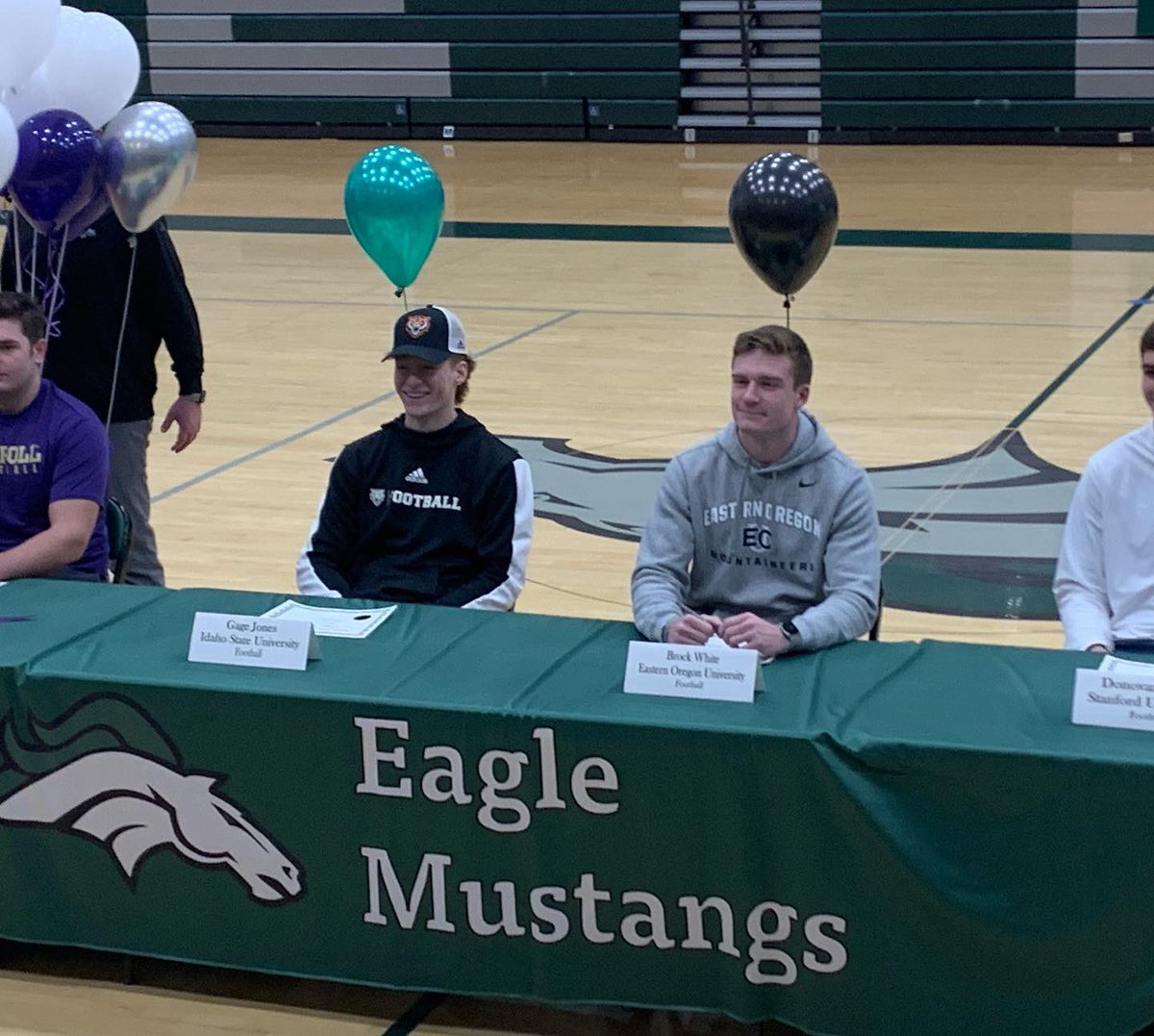 I’m biased-but it was awesome seeing the best safety tandem in the state next to each other again <a href="/BrockWhite26/">Brock White</a> <a href="/gagejones02/">Gage Jones</a>