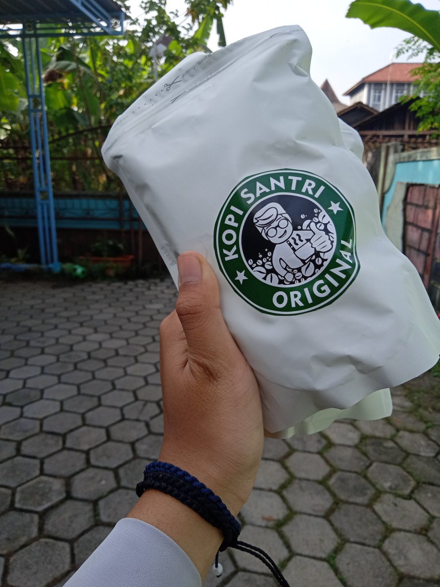 <a href="/kopisantri/">Kopi Santri</a>   
Alhamdulillah sudah sampai,, barakallah mimin,,