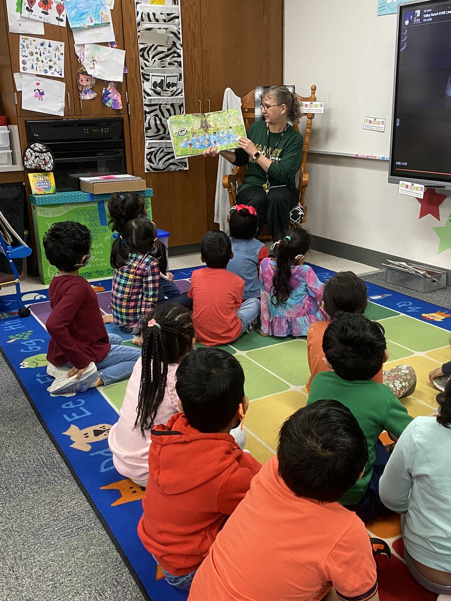 #WorldReadAloudDay was a success for K3 at <a href="/VRE_STARS/">Valley Ranch Elementary Coppell ISD</a>! A lot of books were read and tons of fun was had! Thank you <a href="/VRELibrary/">Anu Khosla</a> for organizing it!!