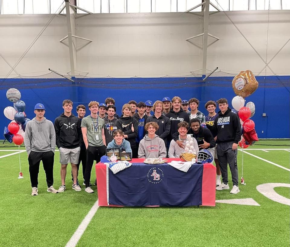 Couple of pics from todays signing. Proud of these guys and how hard they  worked to get to this point. <a href="/Creeland/">cree</a> <a href="/ChaffinHayden/">Hayden Chaffin</a>