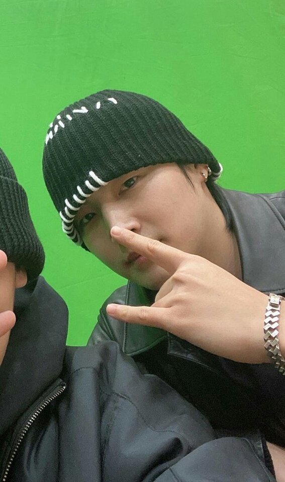 myloveyugy's tweet photo. ESTE JAEBEOM>>>> 

#jayb @jaybnow_hr https://t.co/CJKcNxuBxg