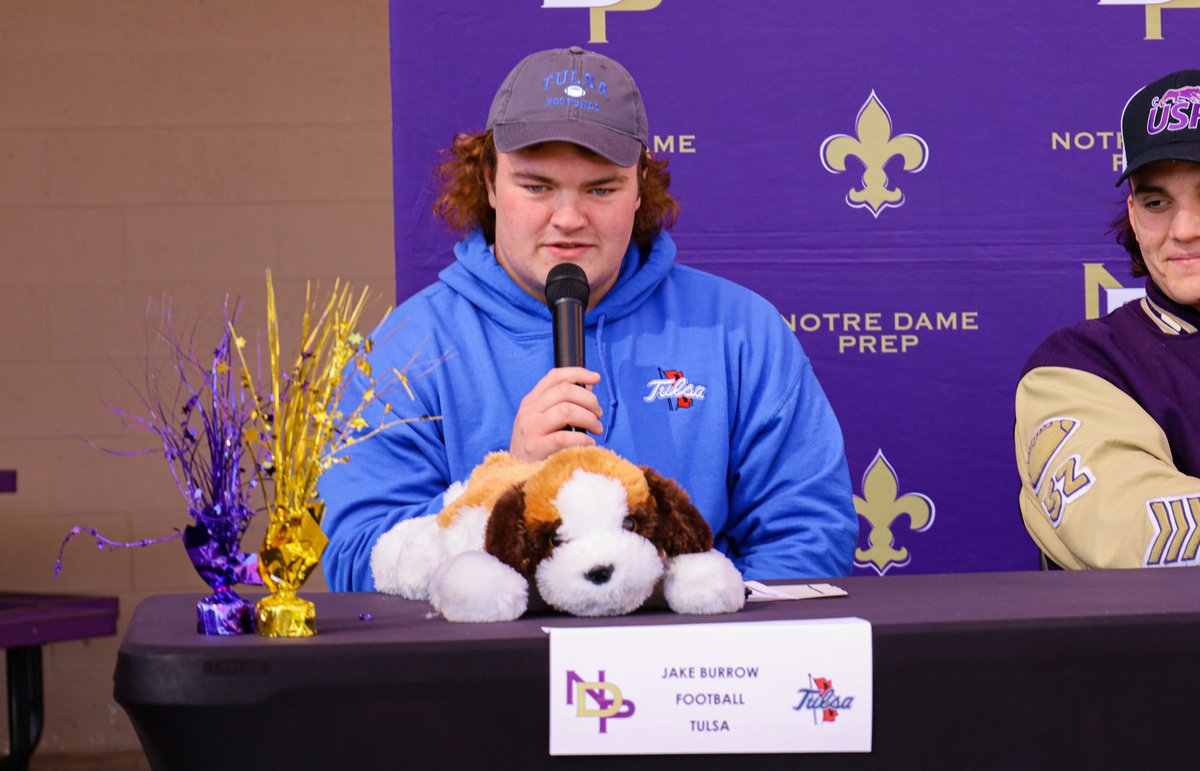 NDP_Athletics's tweet photo. FOOTBALL // Photos from today's signing day event. Congrats to our 1st commitments from the Class of 2022: OL Jake Burrow, University of Tulsa; DE Dillon Jones, University of Sioux Falls; WR Gavin Smith, University of Arizona and QB Braden Wells, Northern State University. https://t.co/xSpNhcPBIl